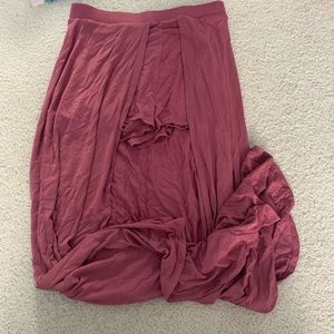 pink skirt